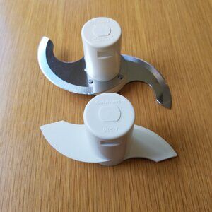 Pair of Cuisinart S Blades for DLC-7: Metal Blade and Dough Blade